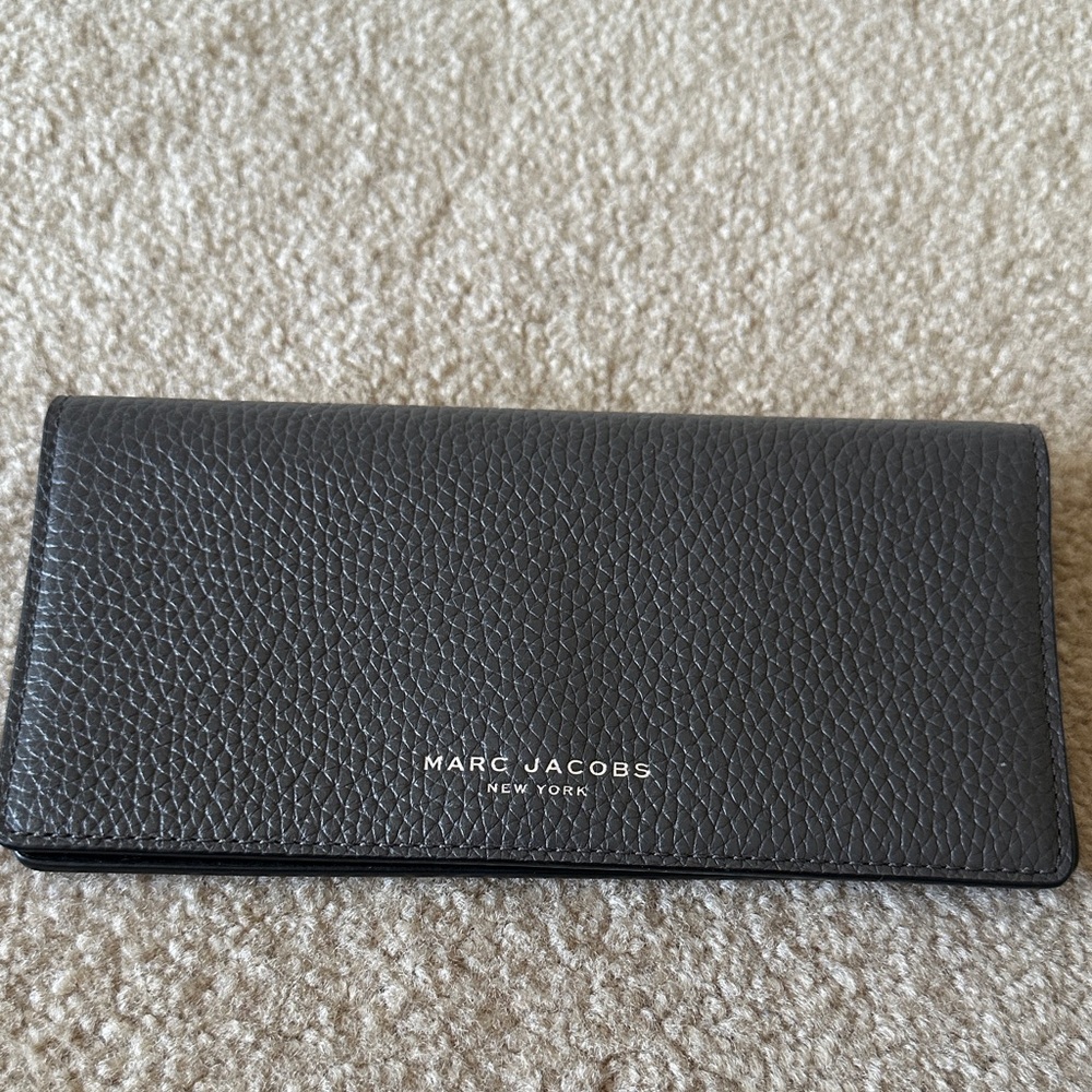 Marc Jacobs Textured Dark Gray Wallet